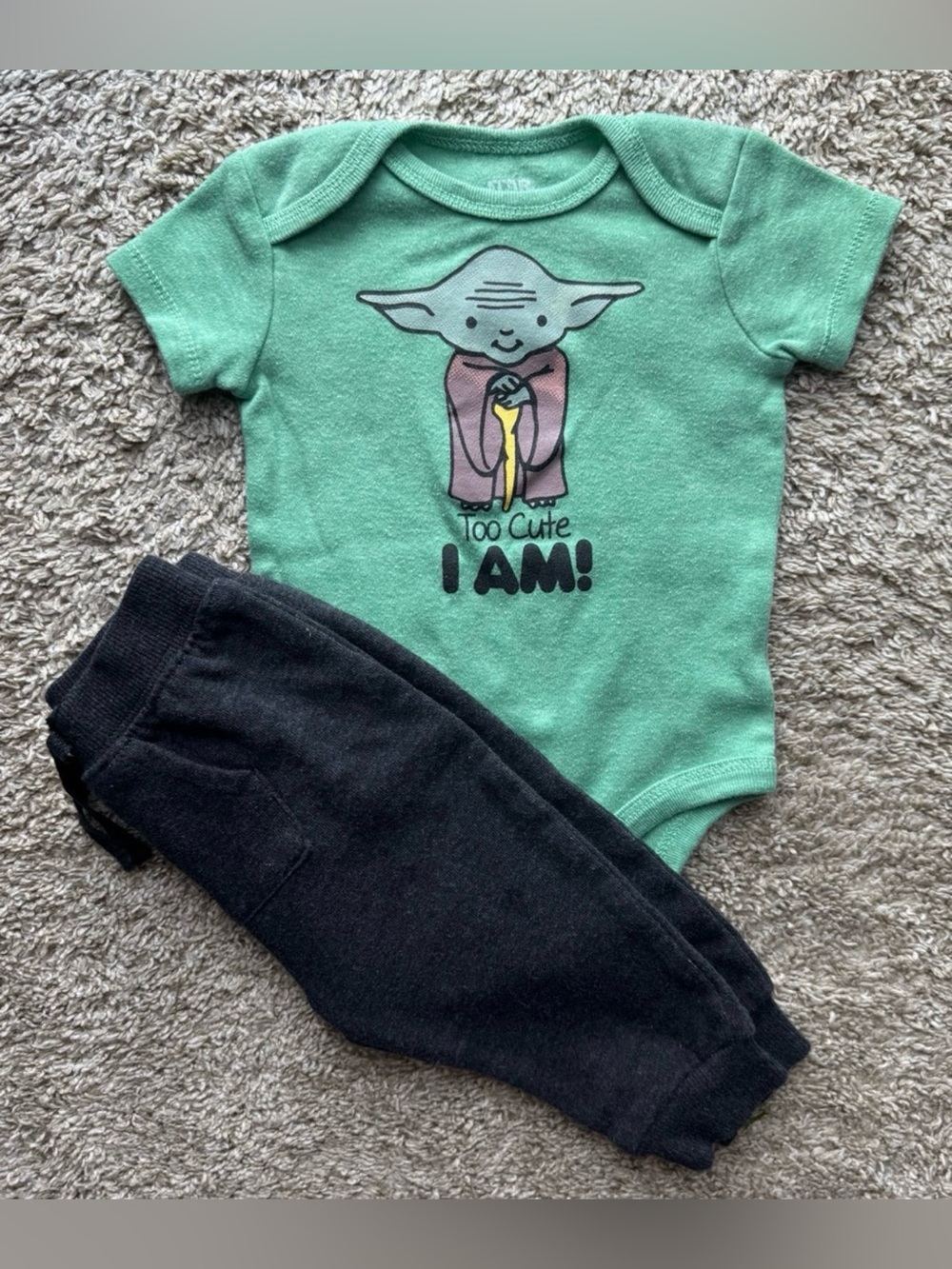 Star Wars Grogu “Too Cute I Am!” Bodysuit & Jogger Pants Outfit Set Baby 3-6M